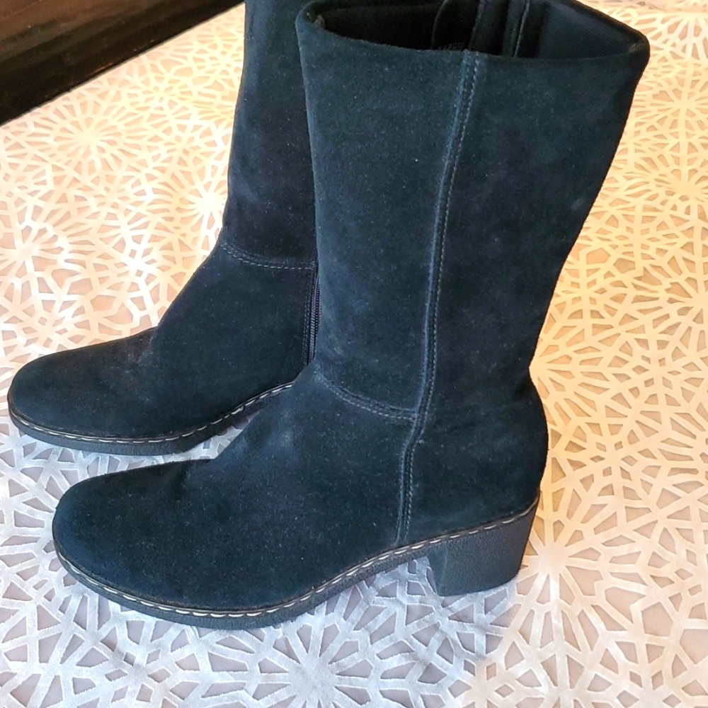 Dockers suede boots